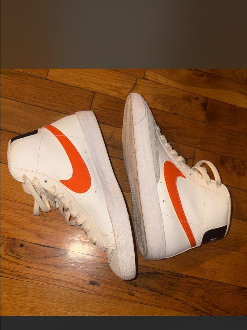 Nike White High-Top Sneakers with Orange Swoosh - Picture 6 of 6